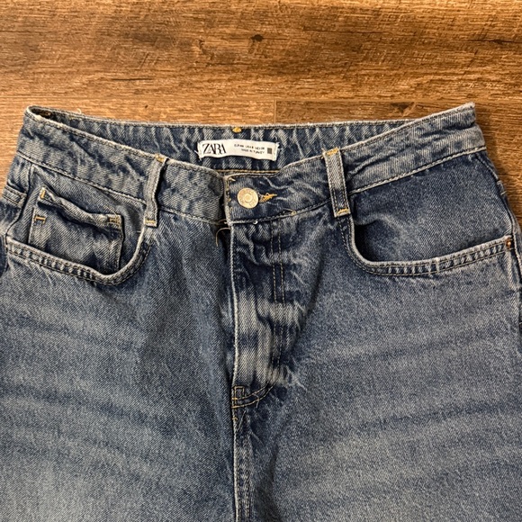 Zara High Rise Blue Women's Jeans - Picture 3 of 6